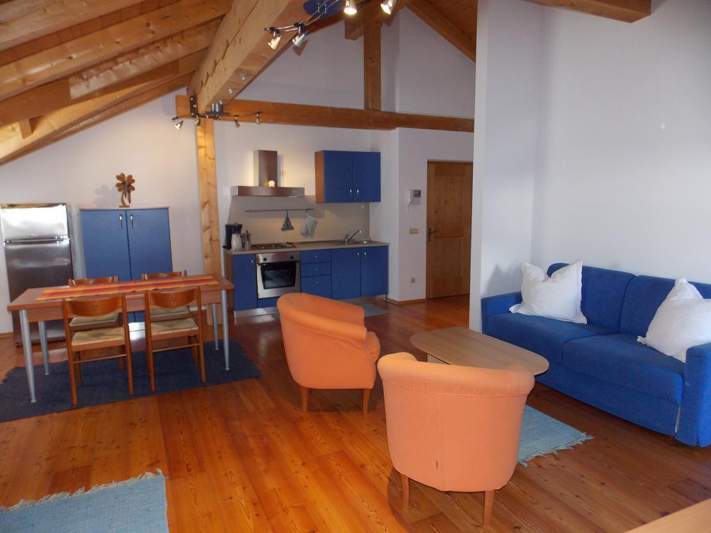 Villa Santer Toblach Buitenkant foto